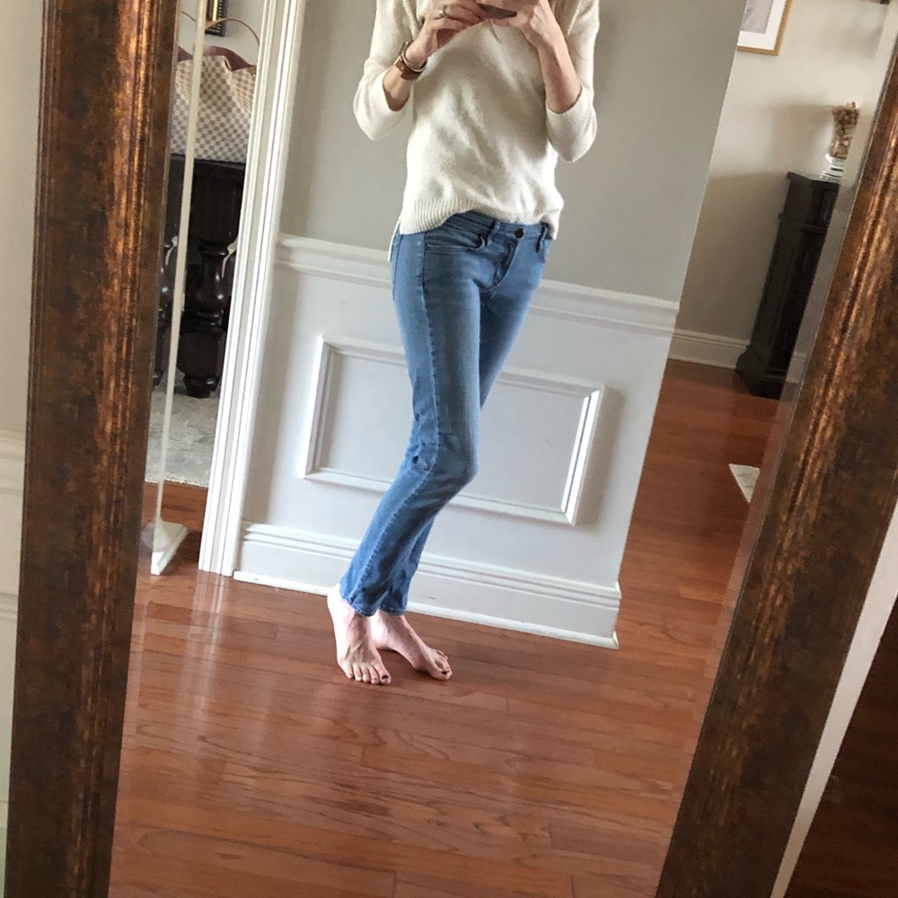 Agolde light-medium wash skinny jeans size 28